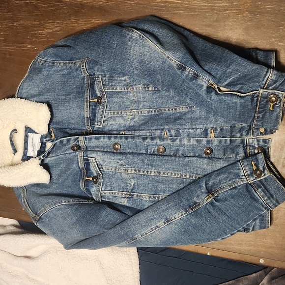 Goodfellow Sherpa Lined Denim Jacket, Size Small, Denim. - Picture 3 of 4